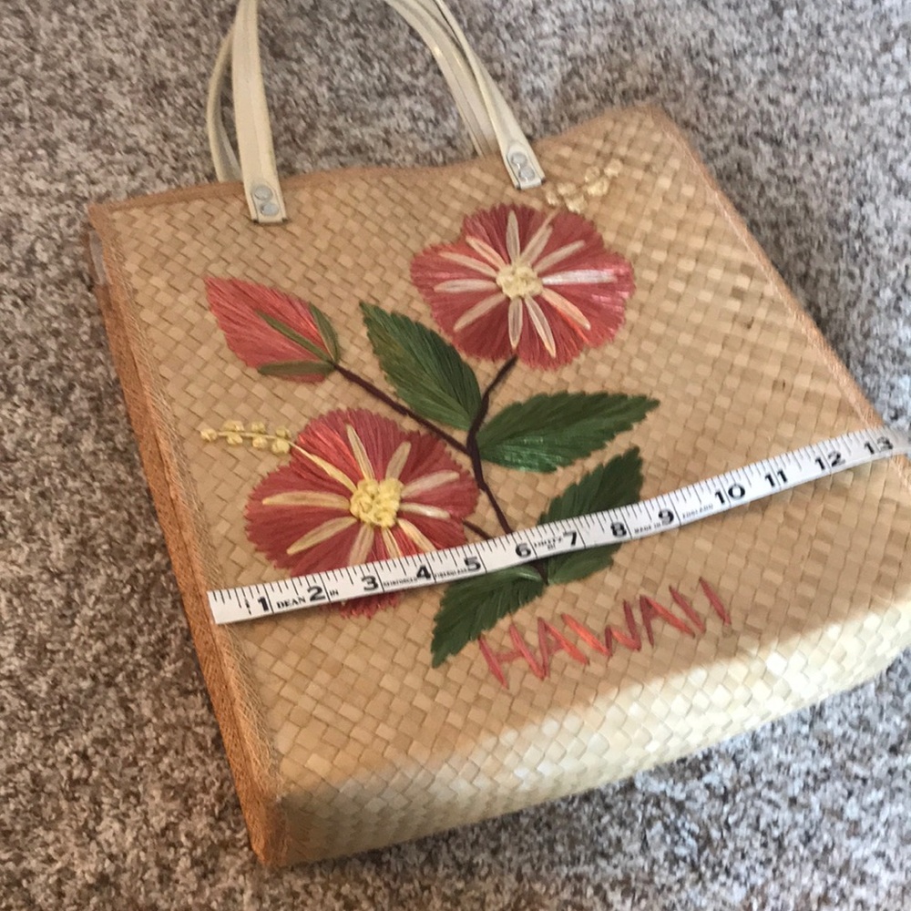 Vintage Hawaiian Lauhala Woven Tote | Straw Floral Souvenir Bag Hawaii - Picture 13 of 13